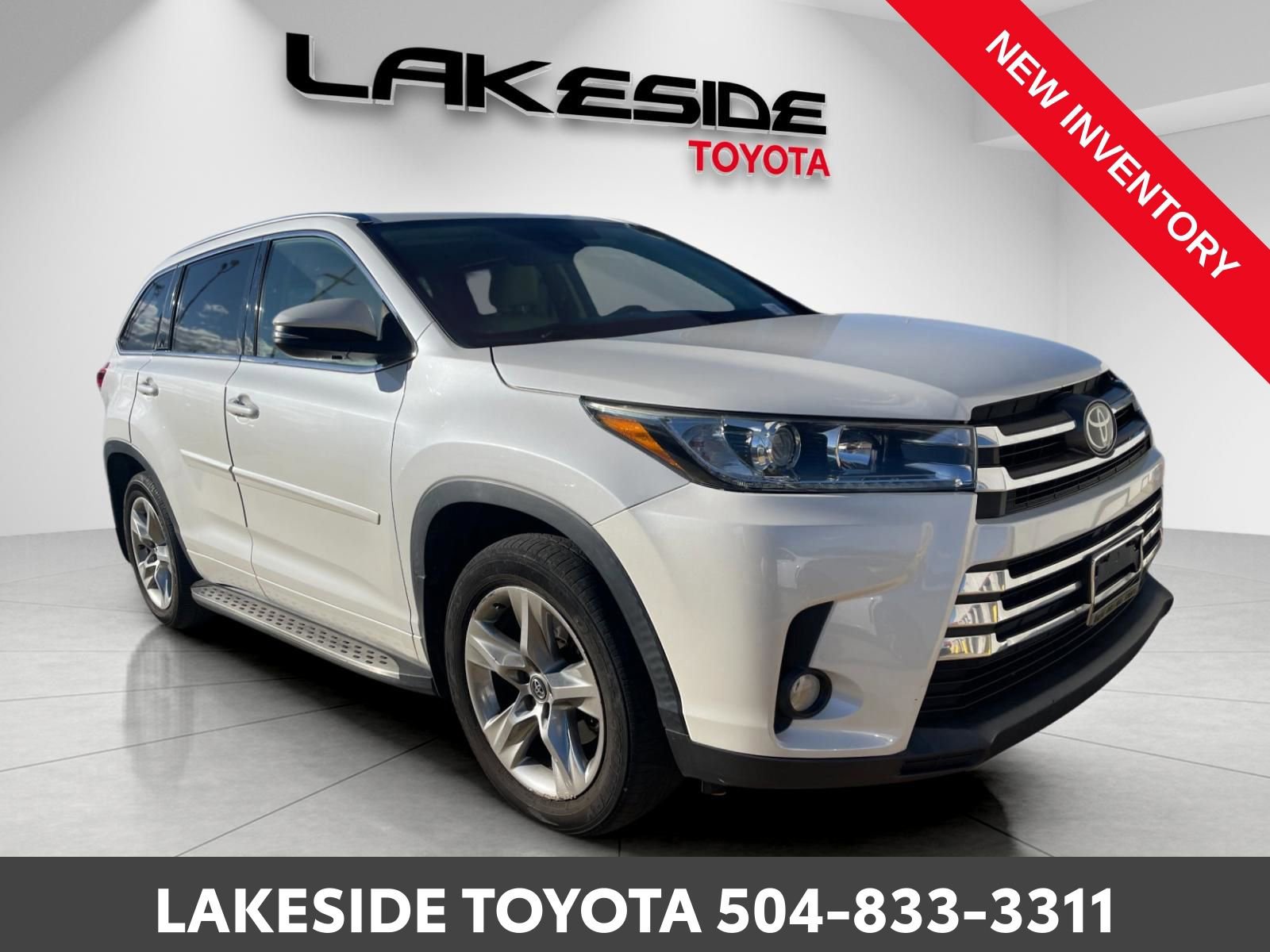 Used 2017 Toyota Highlander Limited image 7
