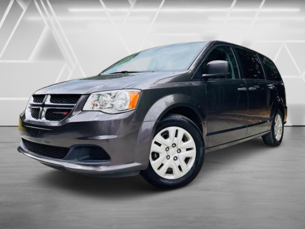 Used 2019 Dodge Grand Caravan SE w/ UConnect Hands-Free Group