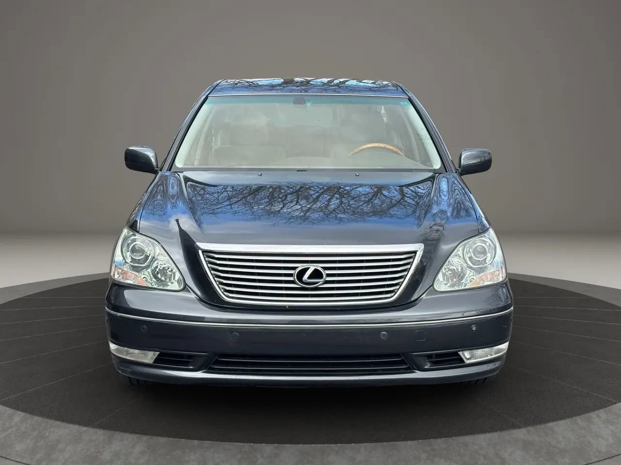 Used 2004 Lexus LS 430 RWD image 2