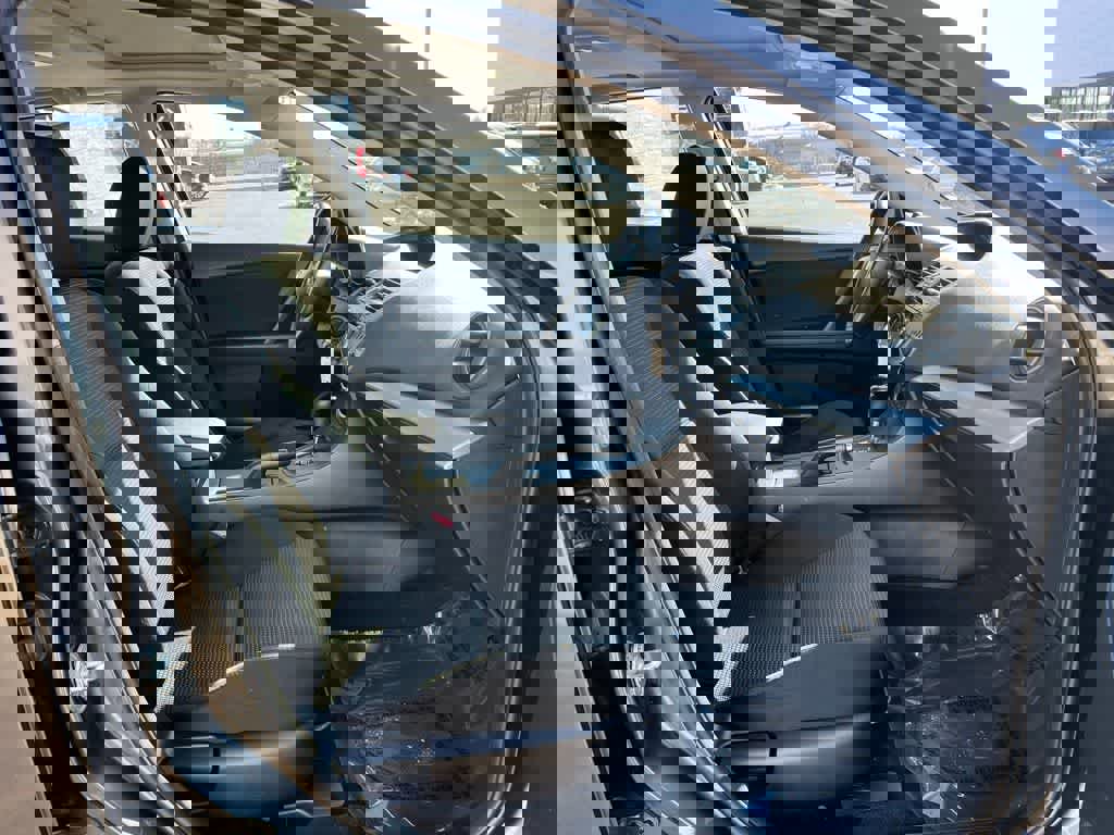 Used 2012 MAZDA MAZDA3 i Touring image 25