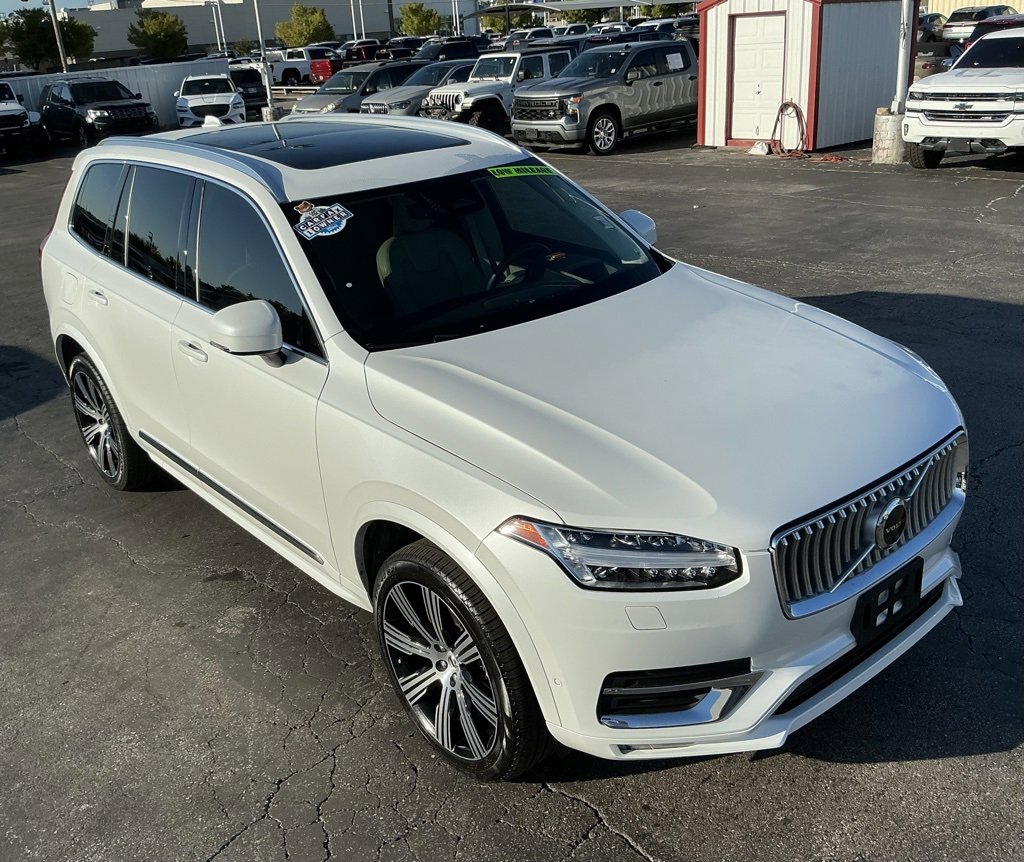 Used 2023 Volvo XC90 B6 Ultimate w/ Protection Package Premier image 4