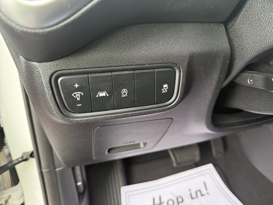 Used 2020 Kia Soul GT-Line FWD image 36