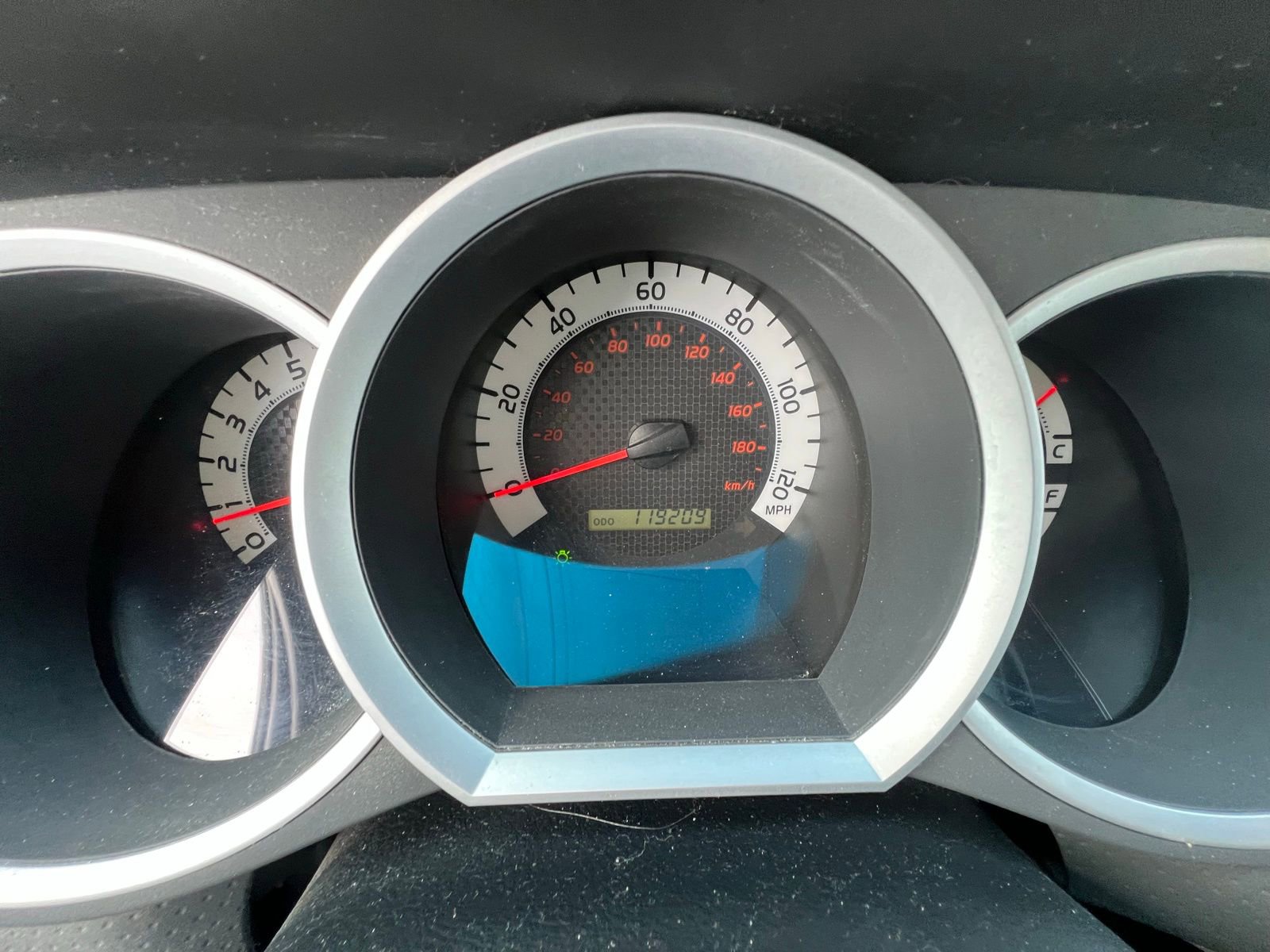 Used 2014 Toyota Tacoma image 16