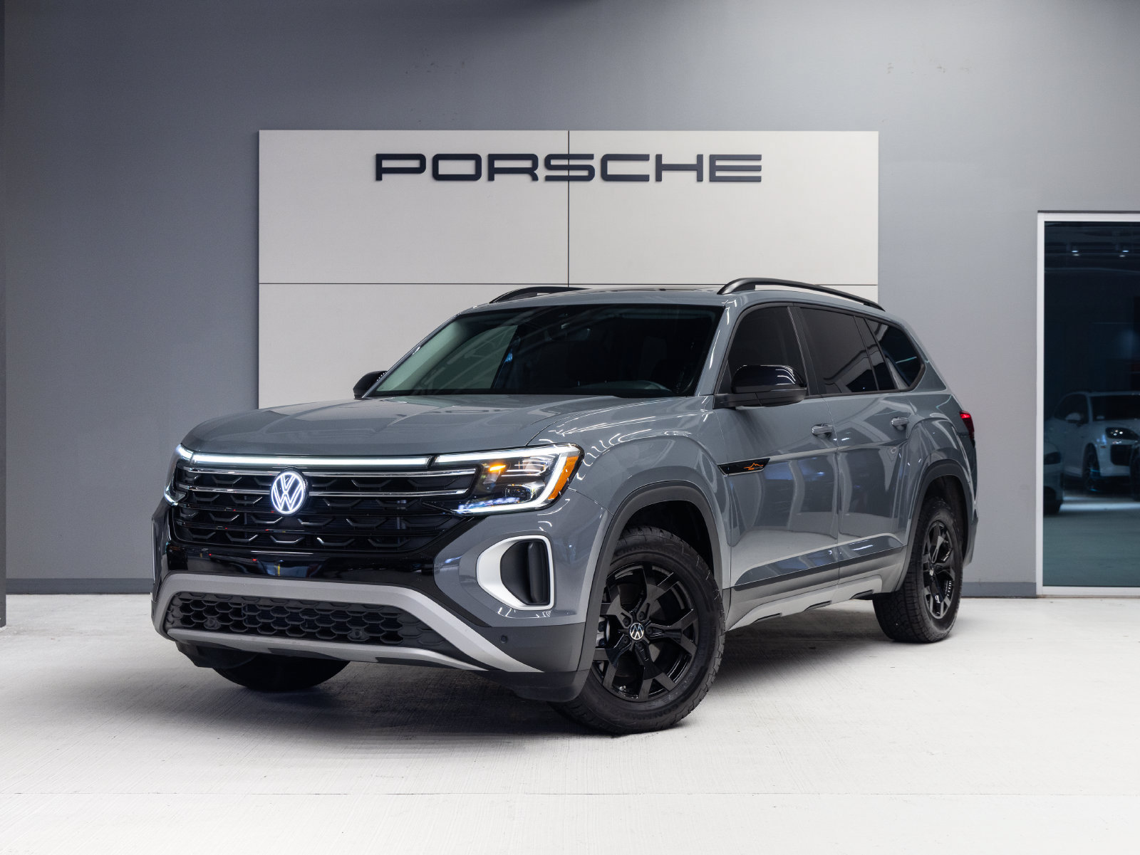 Used 2025 Volkswagen Atlas Peak Edition SE
