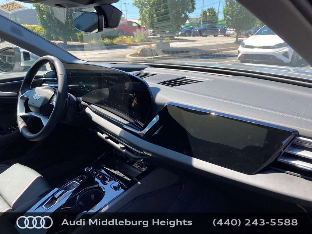 Used 2025 Audi A5 2.0T Premium Plus image 16