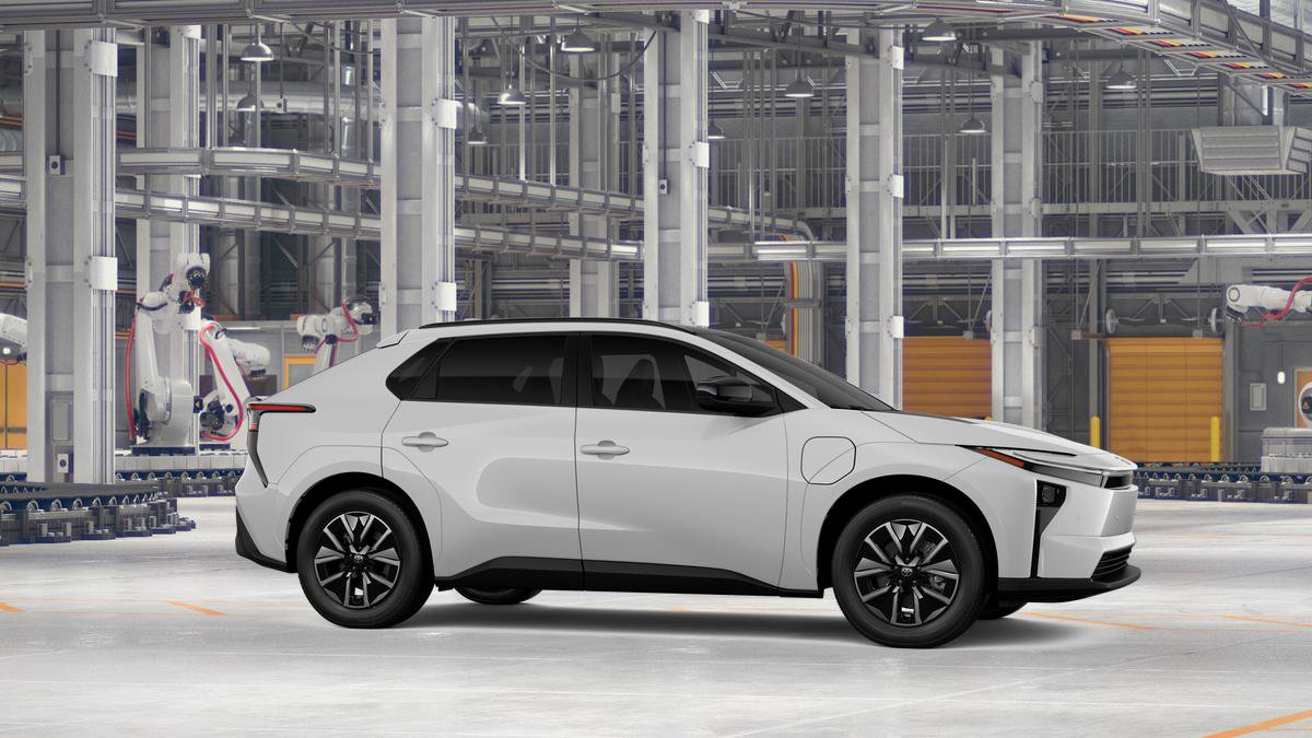 New 2026 Toyota bZ XLE Plus image 15