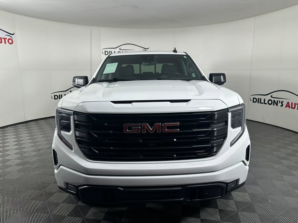 Used 2022 GMC Sierra 1500 Elevation w/ Elevation Premium Package image 11