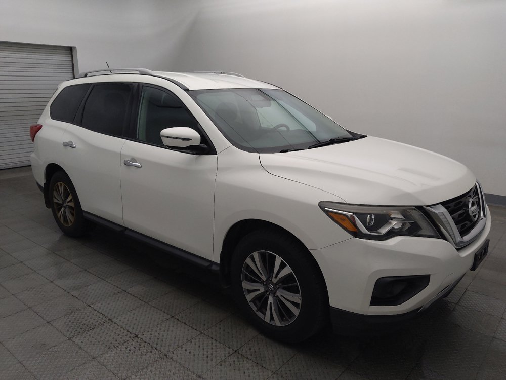 Used 2017 Nissan Pathfinder S AWD/4WD image 11