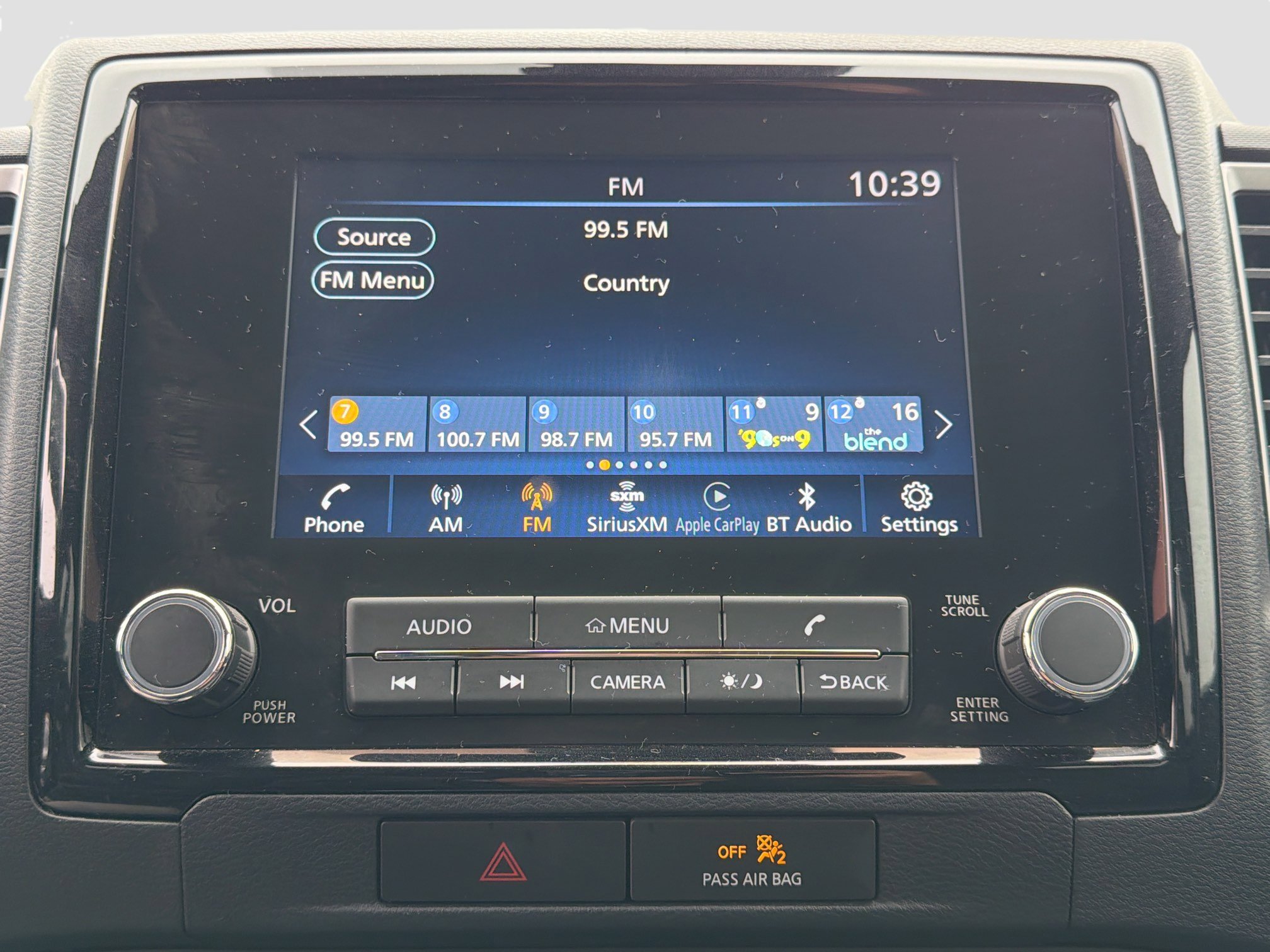 Used 2022 Nissan Frontier SV w/ Technology Package image 28