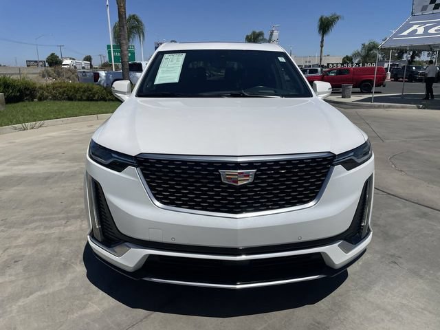 Used 2024 Cadillac XT6 Premium Luxury w/ Technology Package AWD/4WD image 3