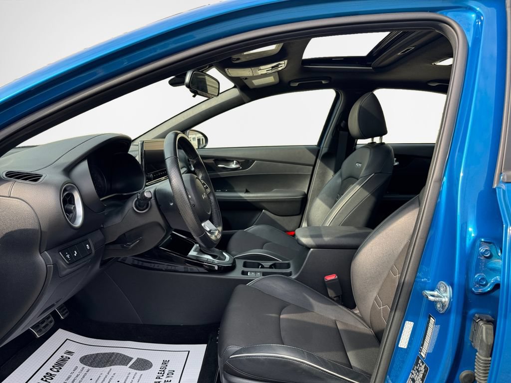 Certified 2023 Kia Forte GT-Line w/ GT-Line Premium Package FWD image 12