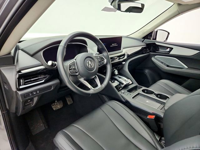 Used 2025 Acura MDX SH-AWD image 16
