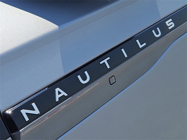 New 2025 Lincoln Nautilus Reserve w/ Jet Appearance Package image 11