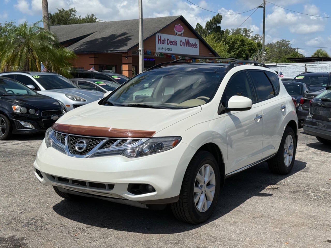 Used 2014 Nissan Murano SL FWD image 2