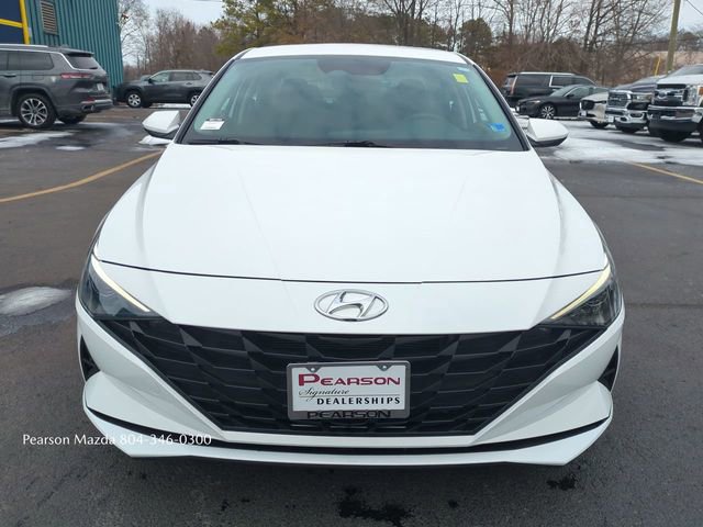 Used 2023 Hyundai Elantra Blue image 10