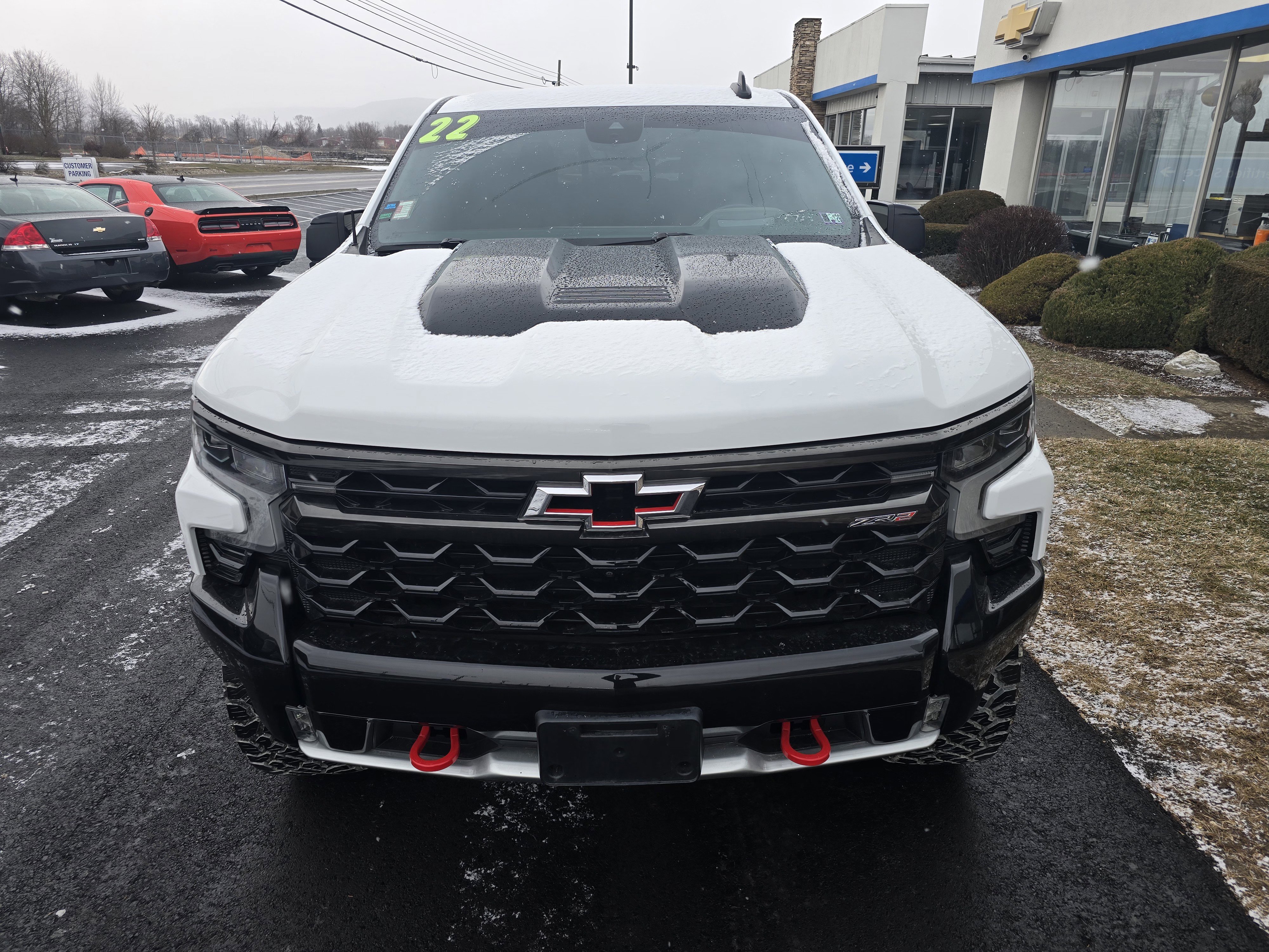 Used 2022 Chevrolet Silverado 1500 ZR2 w/ Technology Package image 9