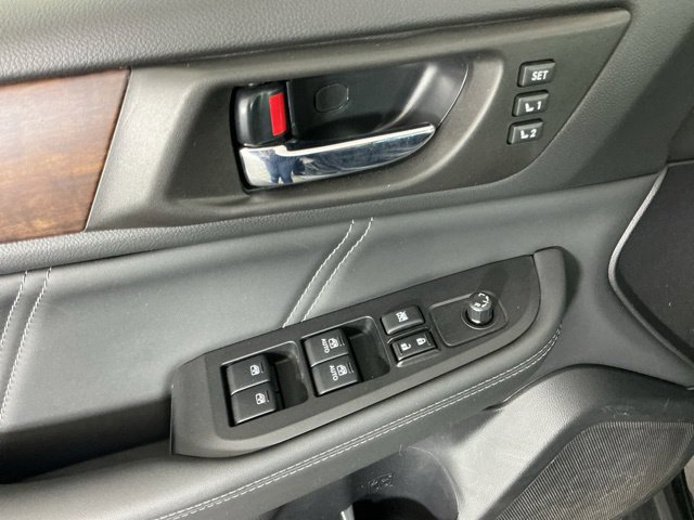 Used 2019 Subaru Outback 2.5i Limited w/ Popular Package #2 AWD/4WD image 13