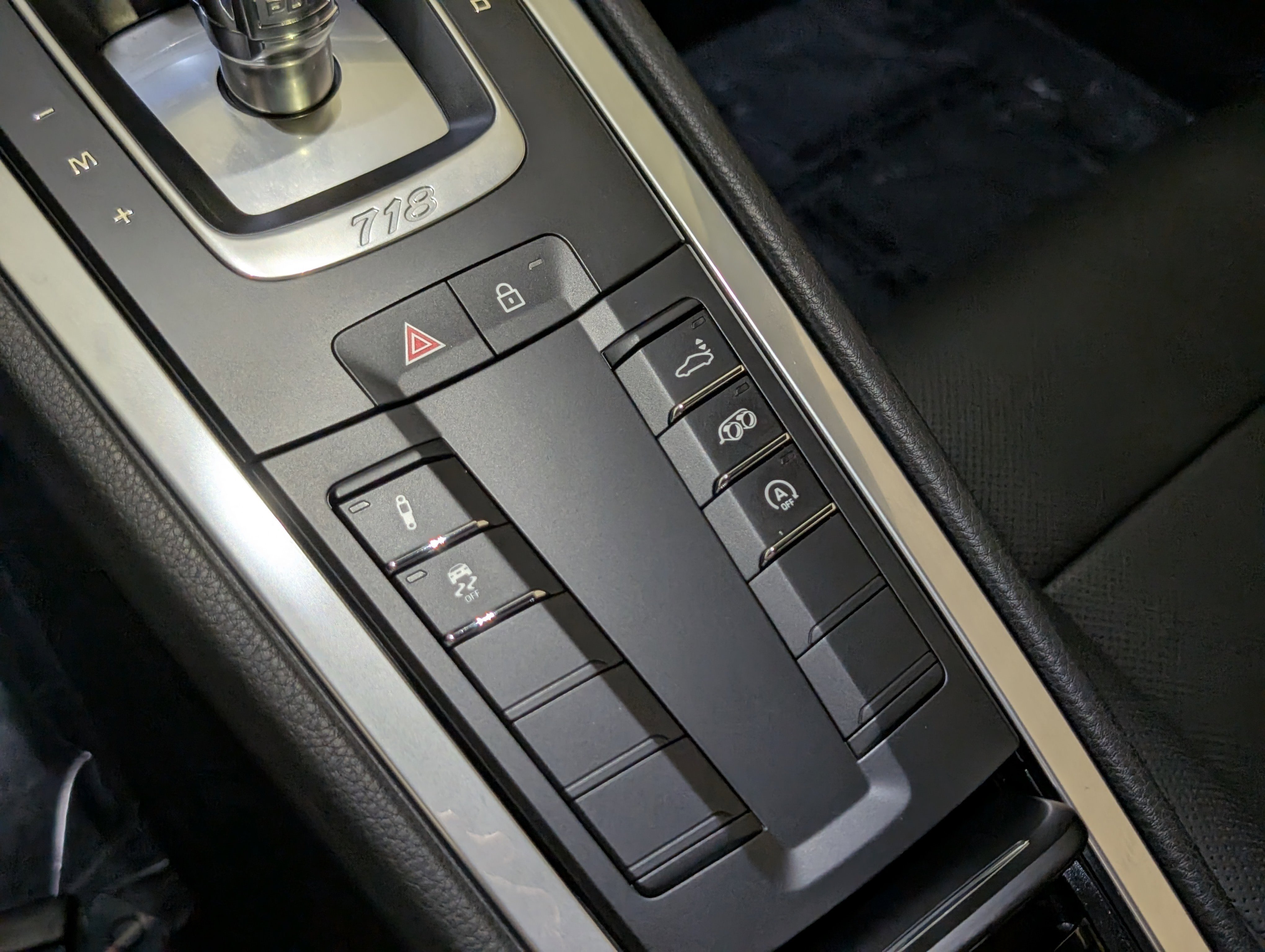 Certified 2025 Porsche 718 Cayman S image 39