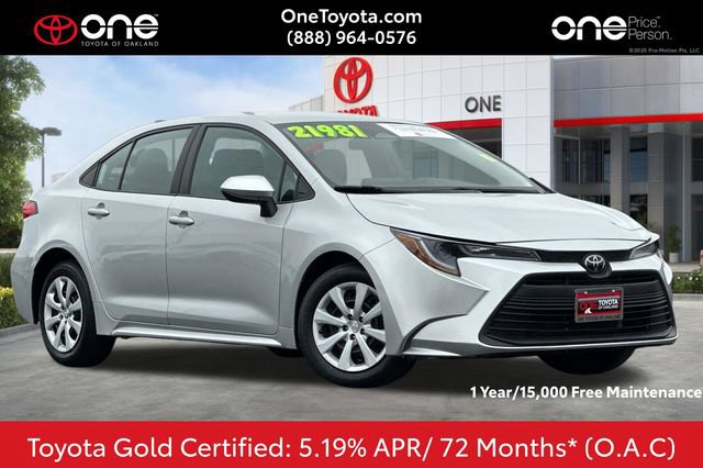Certified 2024 Toyota Corolla LE FWD image 1
