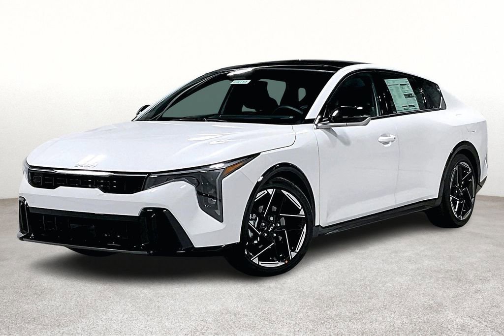 New 2025 Kia K4 GT-Line w/ GT-Line Premium Package image 2