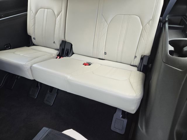 Used 2020 Ford Expedition Platinum RWD image 32