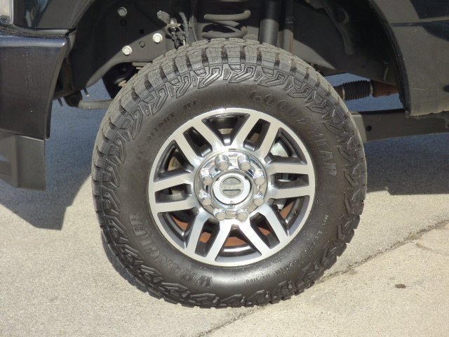 Used 2019 Ford F250 Platinum w/ Platinum Ultimate Package image 9