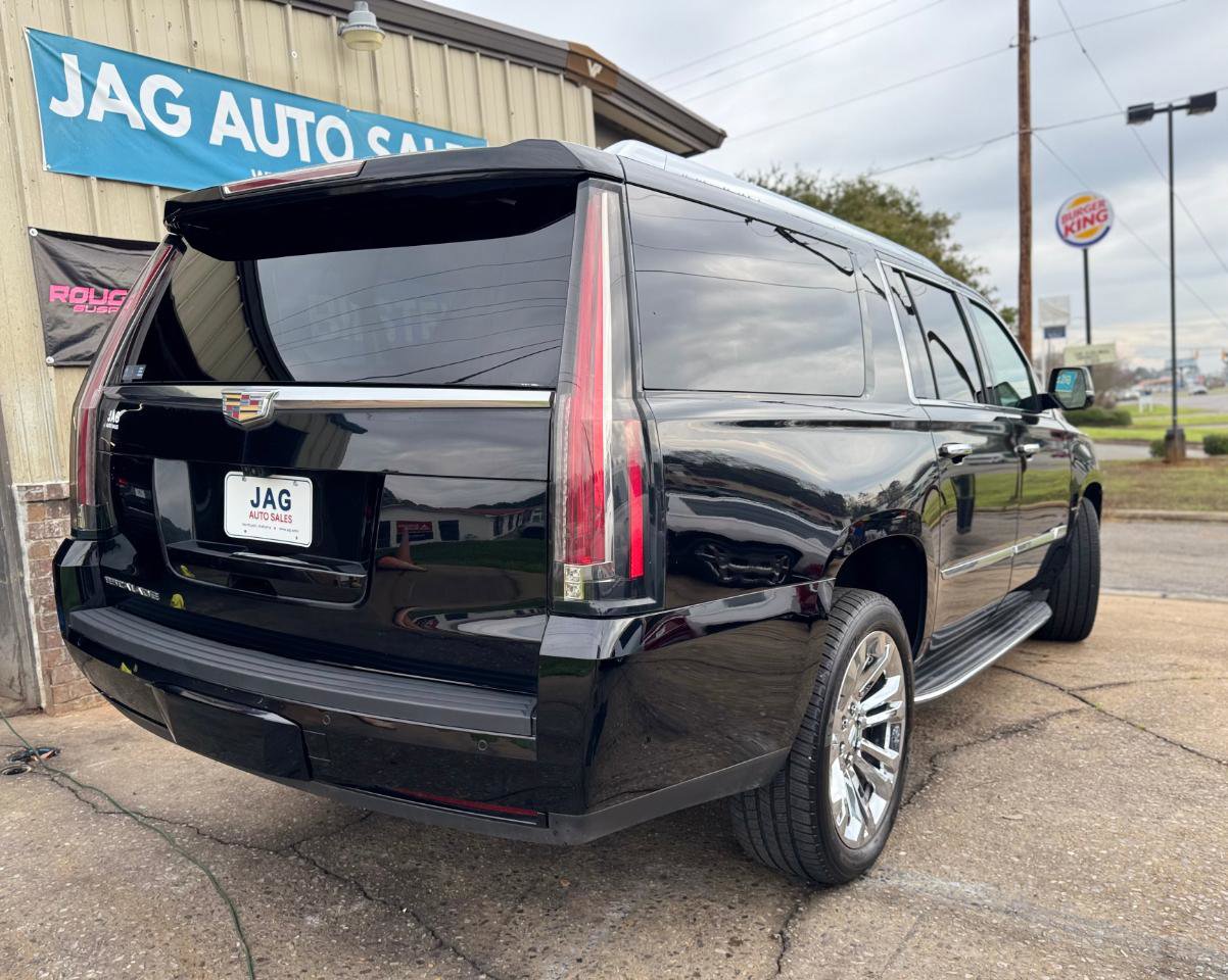 Used 2018 Cadillac Escalade ESV Luxury w/ LPO, Radiant Package RWD image 6