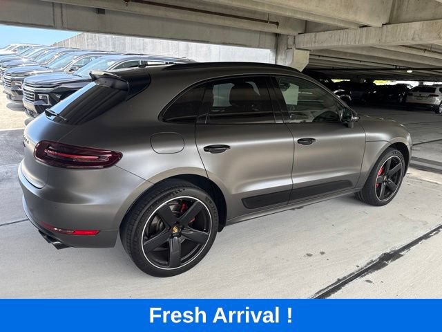 Used 2018 Porsche Macan Turbo AWD/4WD image 14