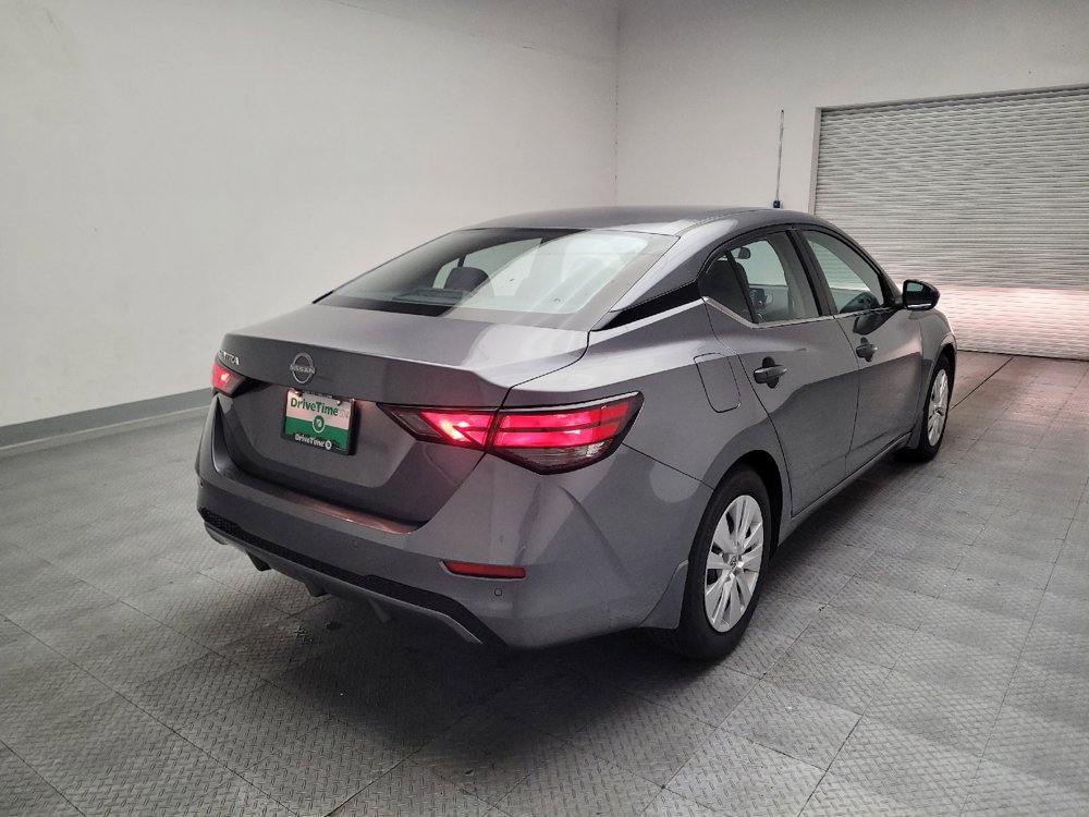 Used 2025 Nissan Sentra S FWD image 9