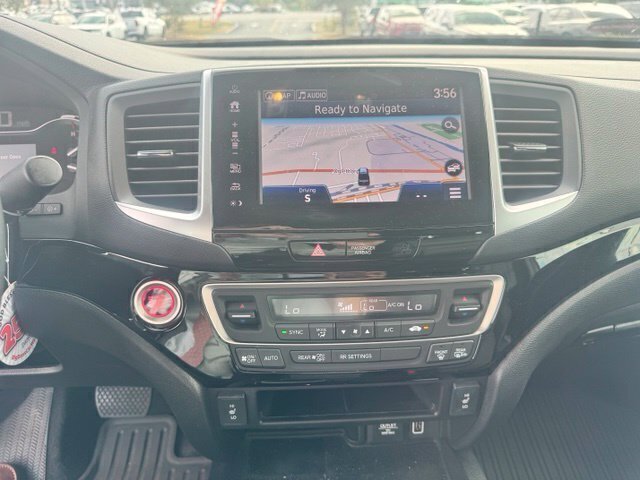 Used 2019 Honda Ridgeline Black Edition image 15