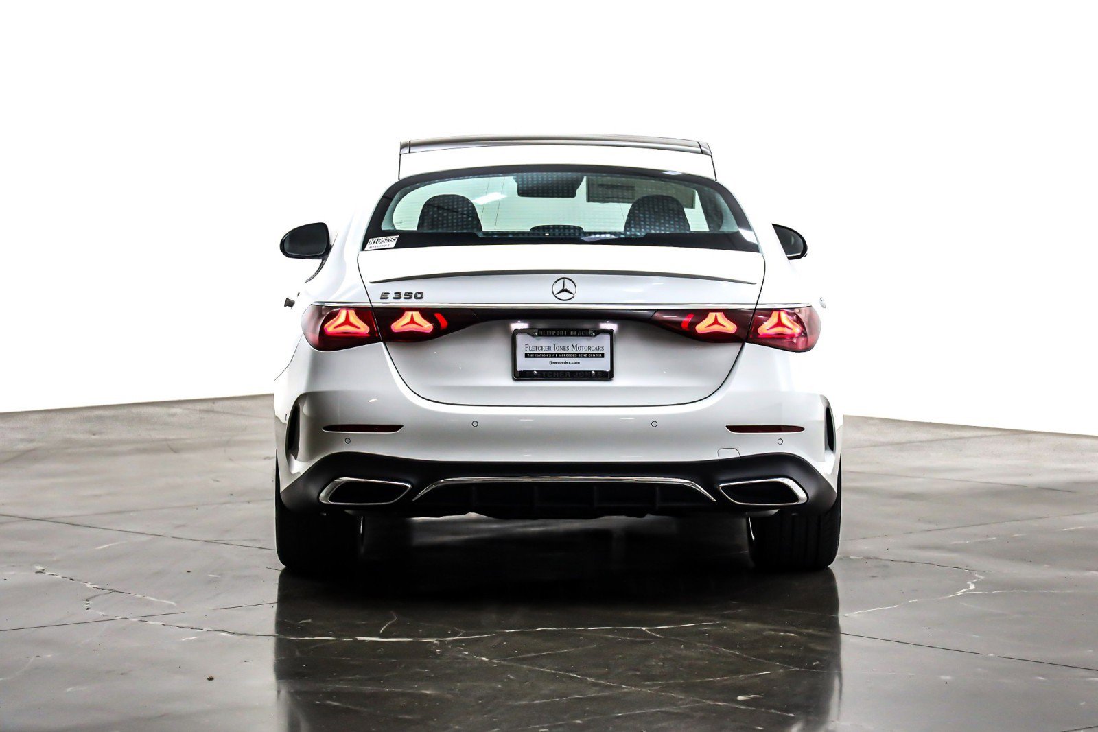New 2025 Mercedes-Benz E 350 Sedan image 3