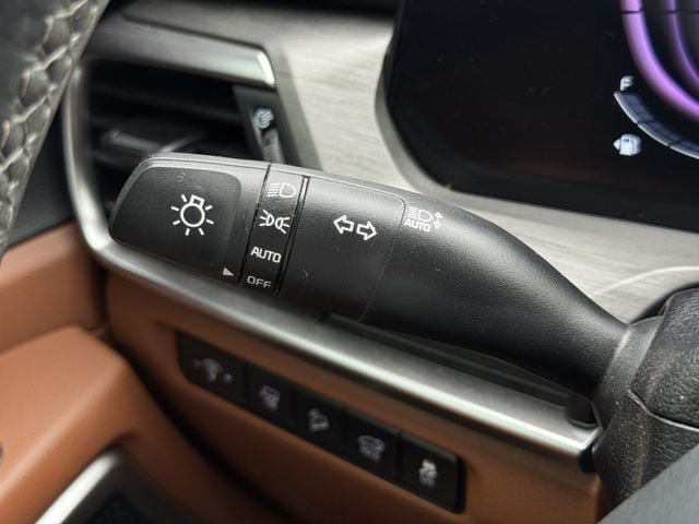 Used 2025 Kia Telluride EX X-Line AWD/4WD image 24