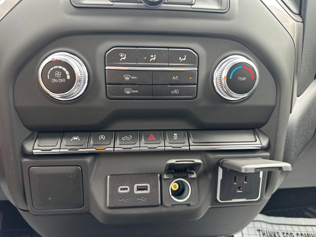 New 2025 GMC Sierra 1500 Pro w/ Graphite Edition image 17