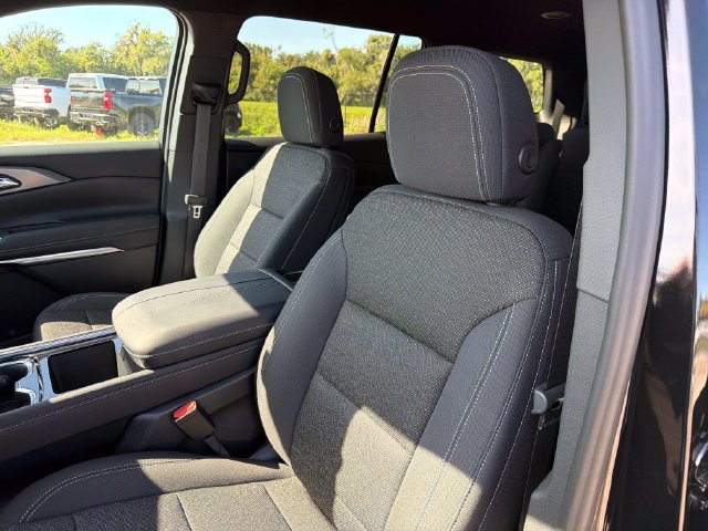 New 2027 Chevrolet Traverse LT w/ Midnight/Sport Edition FWD image 20