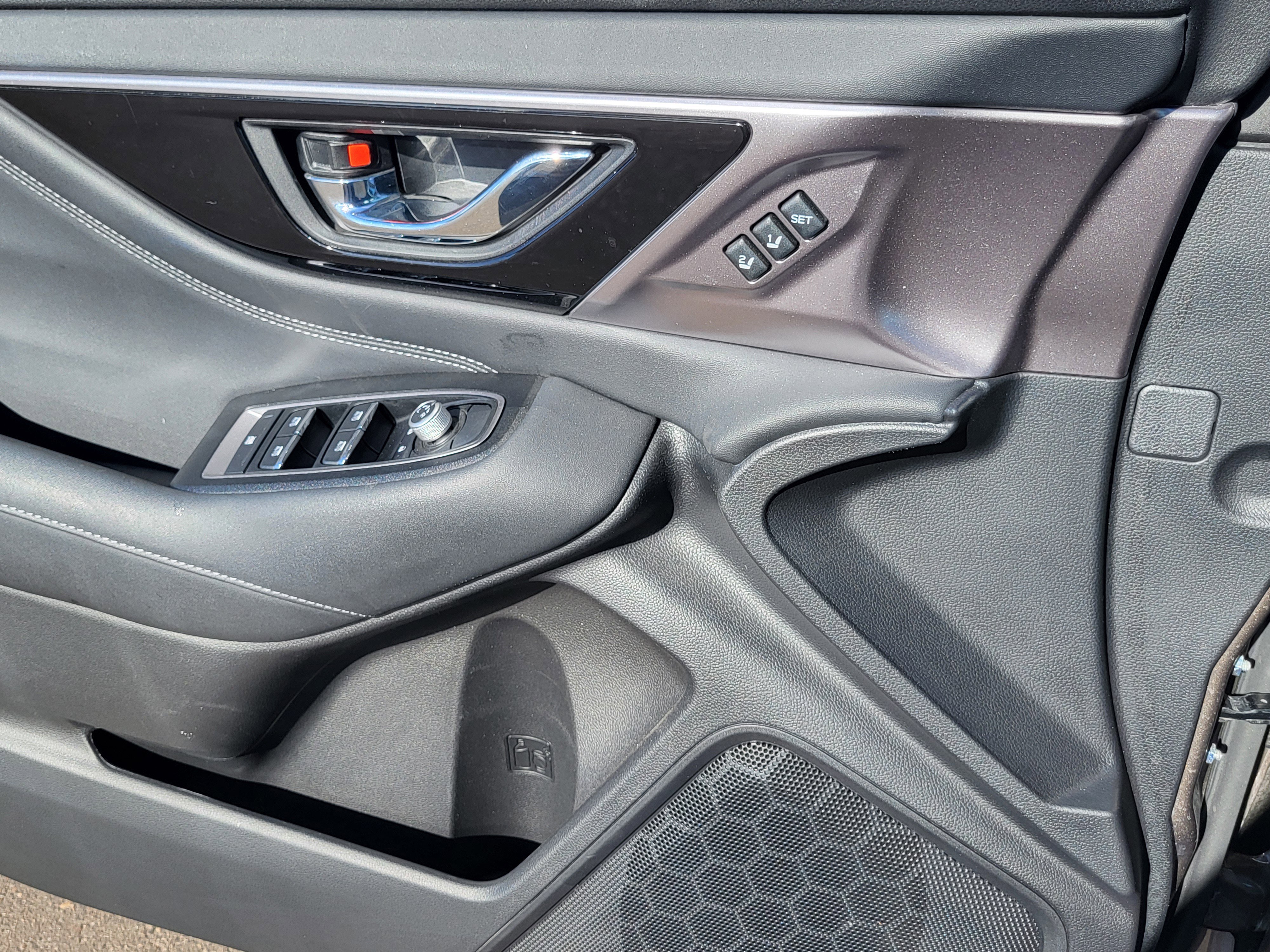 Used 2024 Subaru Outback Limited image 8