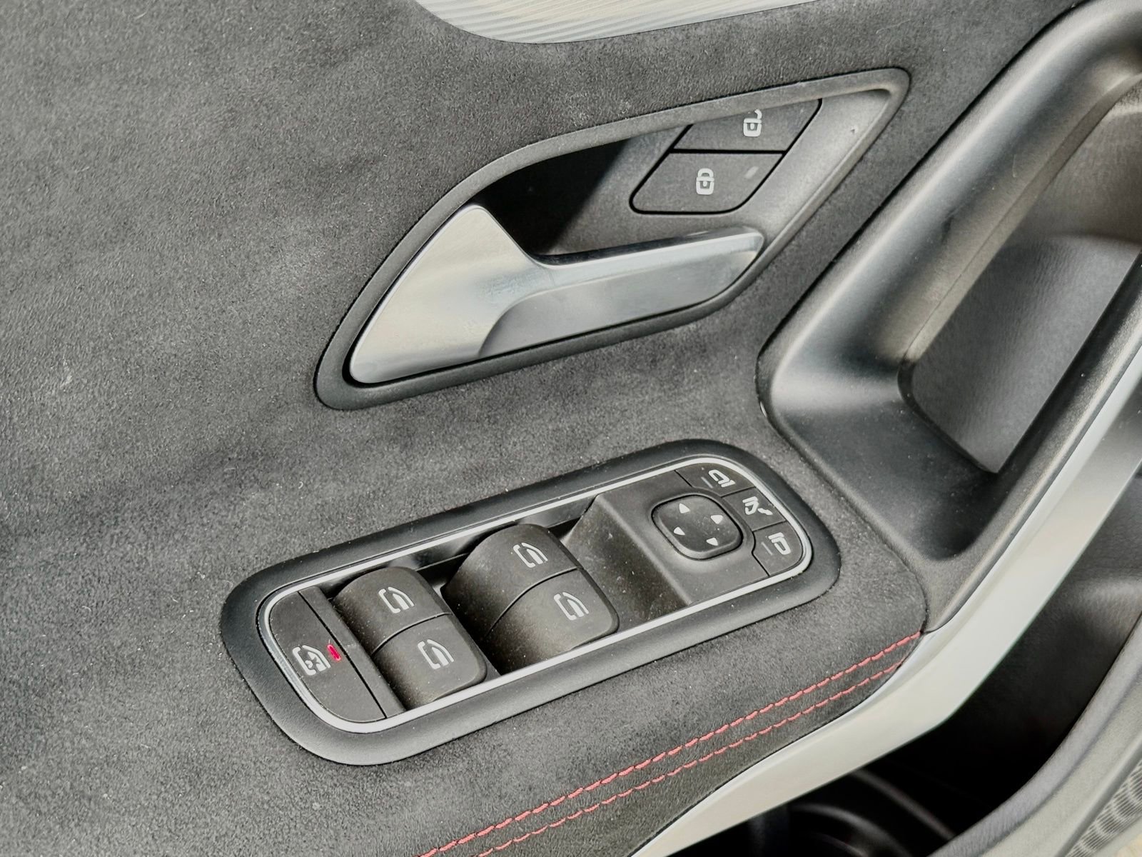 Used 2022 Mercedes-Benz A 220 image 21