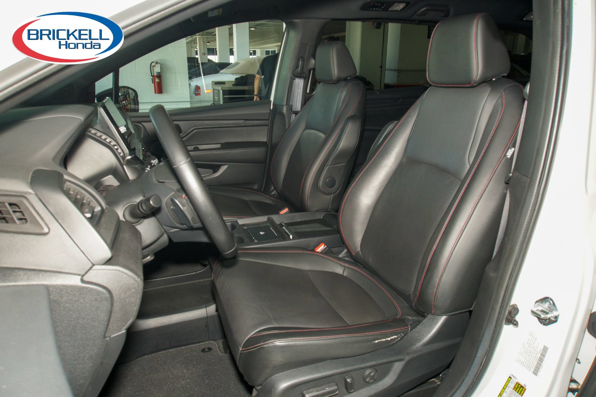 Certified 2025 Honda Odyssey Sport-L image 19