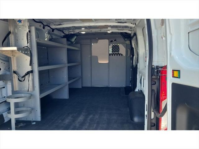 Used 2021 Ford Transit 150 Low Roof RWD image 15