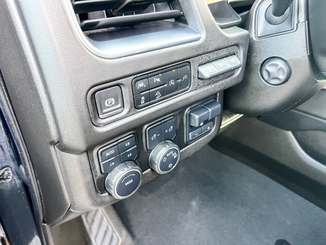 Used 2021 Chevrolet Tahoe High Country w/ Premium Package image 17