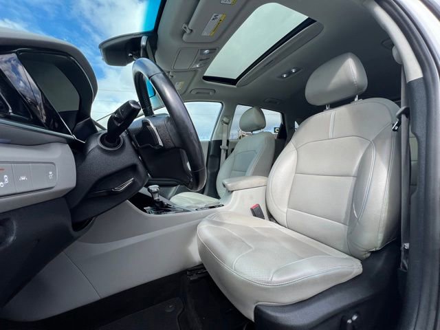 Certified 2022 Kia Niro EX Premium FWD image 14