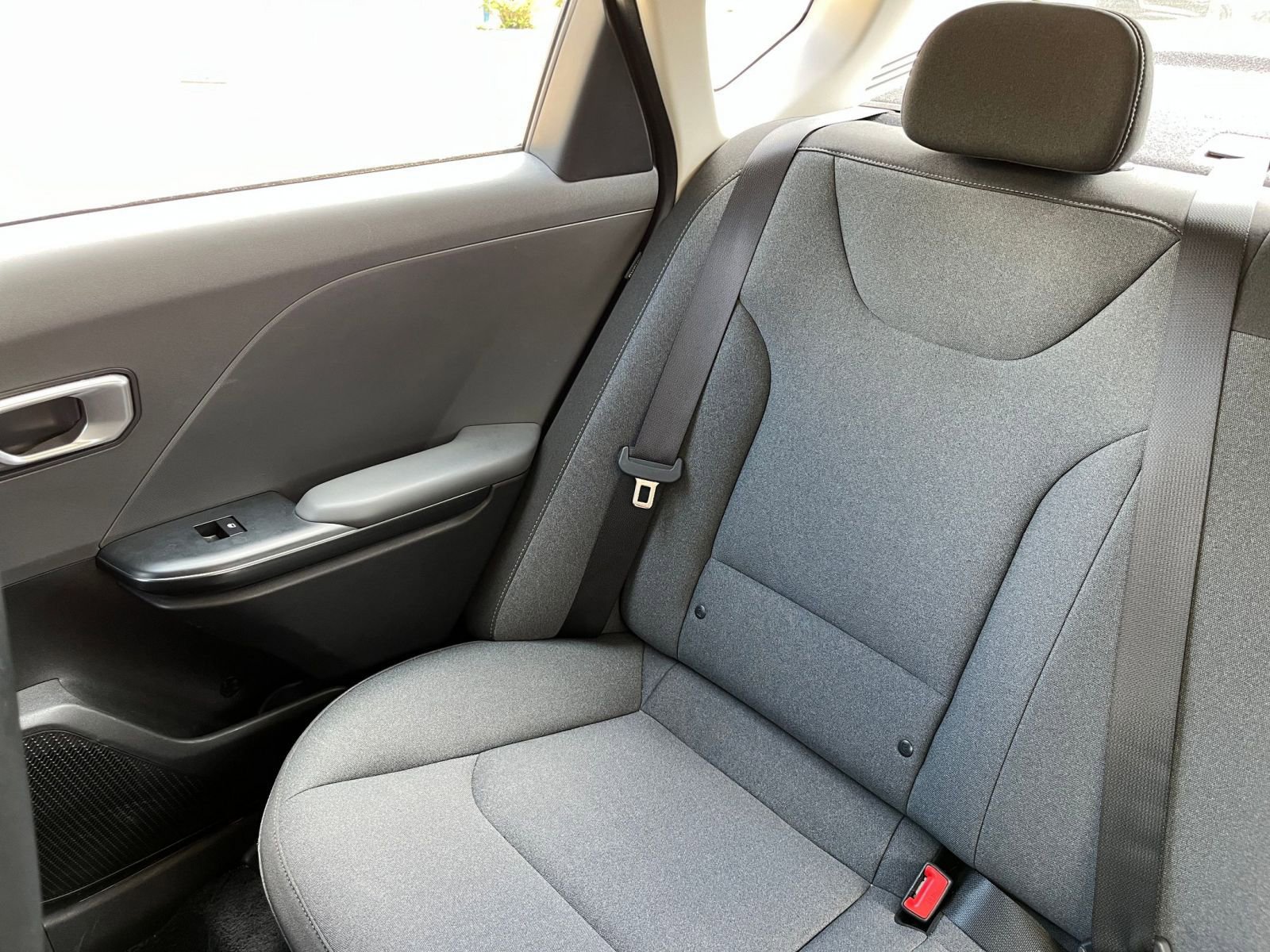 Used 2025 Kia K4 LXS image 42