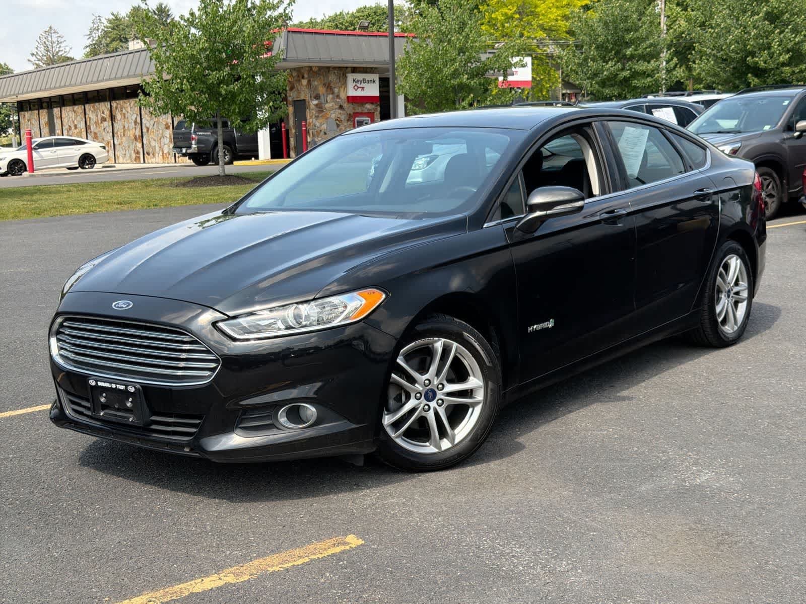 Used 2015 Ford Fusion SE
