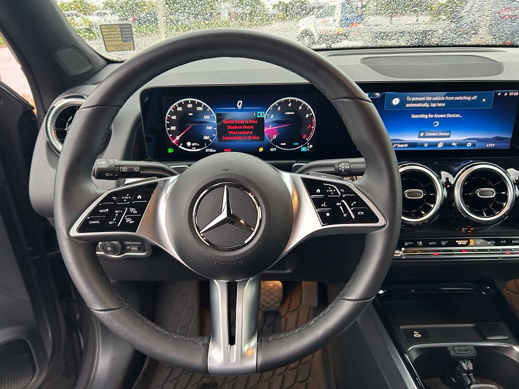 Used 2026 Mercedes-Benz GLB 250 4MATIC image 21