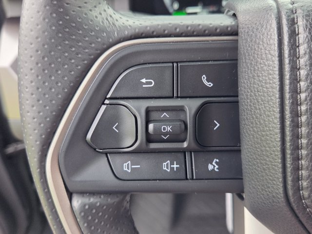 Used 2026 Toyota 4Runner TRD Off-Road Premium AWD/4WD image 25