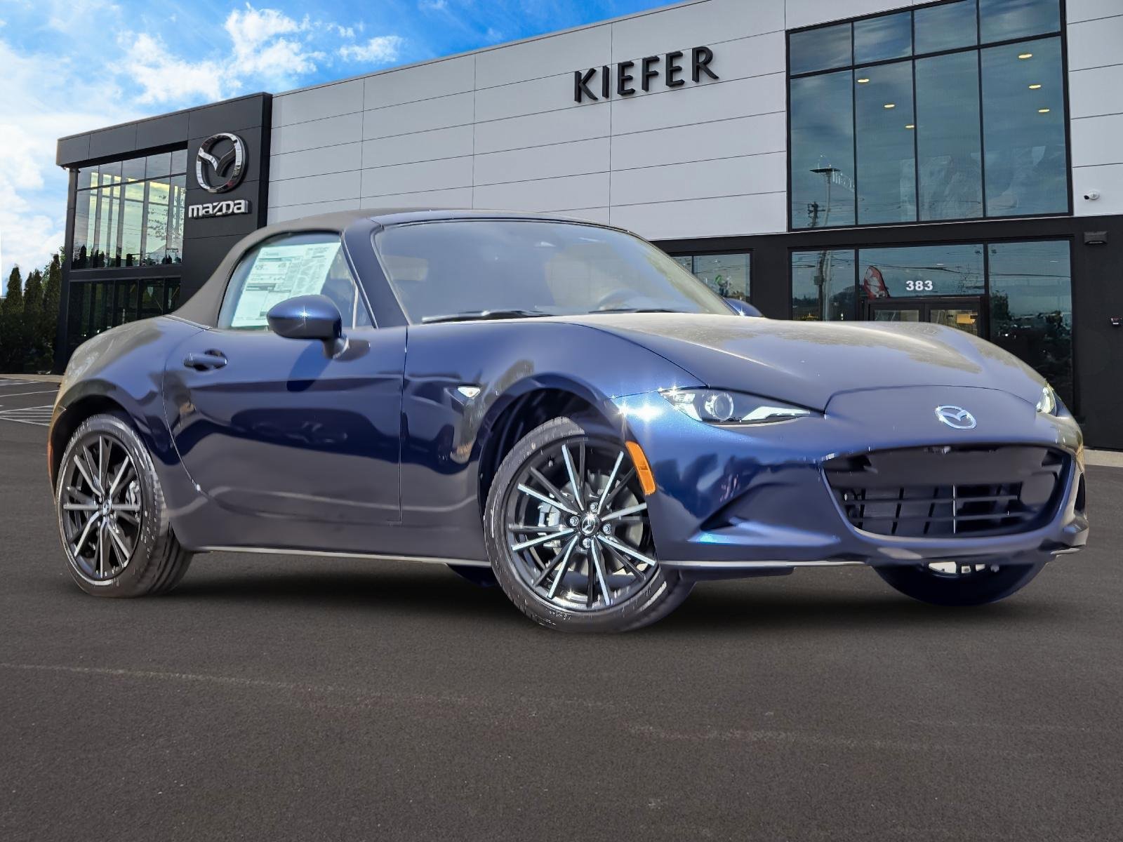 New 2025 MAZDA MX-5 Miata Grand Touring w/ Weather Package image 3