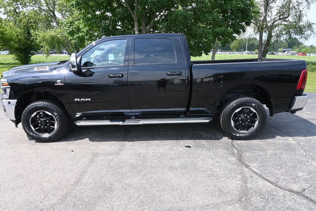 Used 2025 RAM 2500 Laramie AWD/4WD image 14