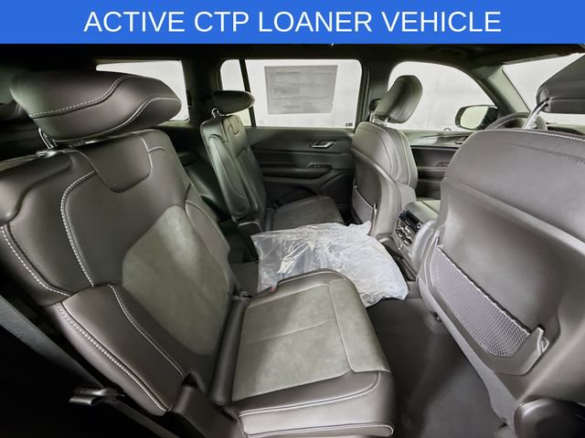 New 2025 Jeep Grand Cherokee L Altitude image 28