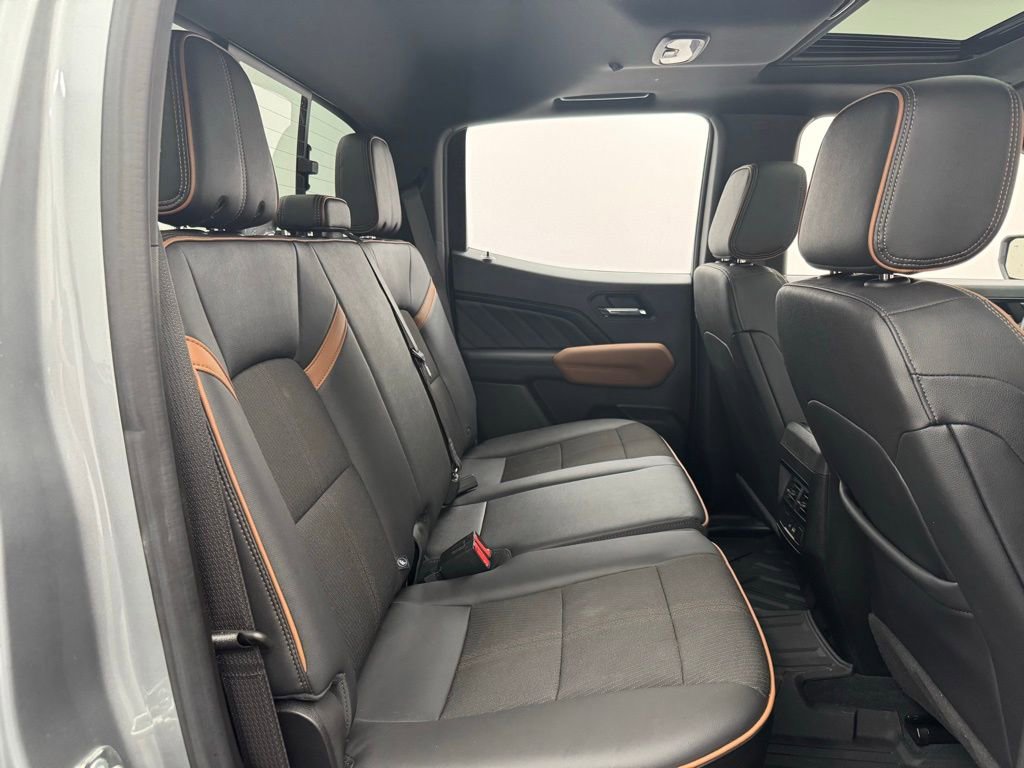 Used 2024 GMC Canyon AT4 w/ Technology Package image 34