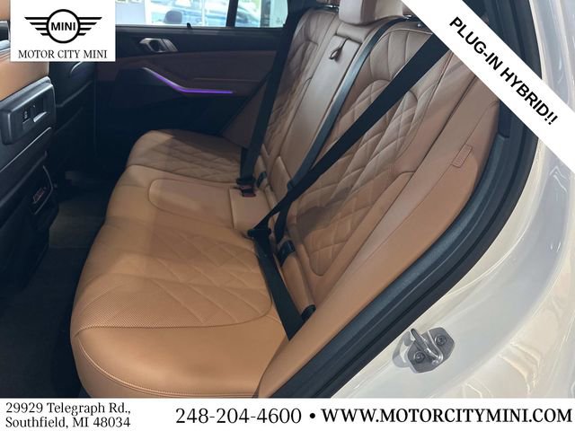 Used 2023 BMW X5 xDrive45e w/ Executive Package image 15