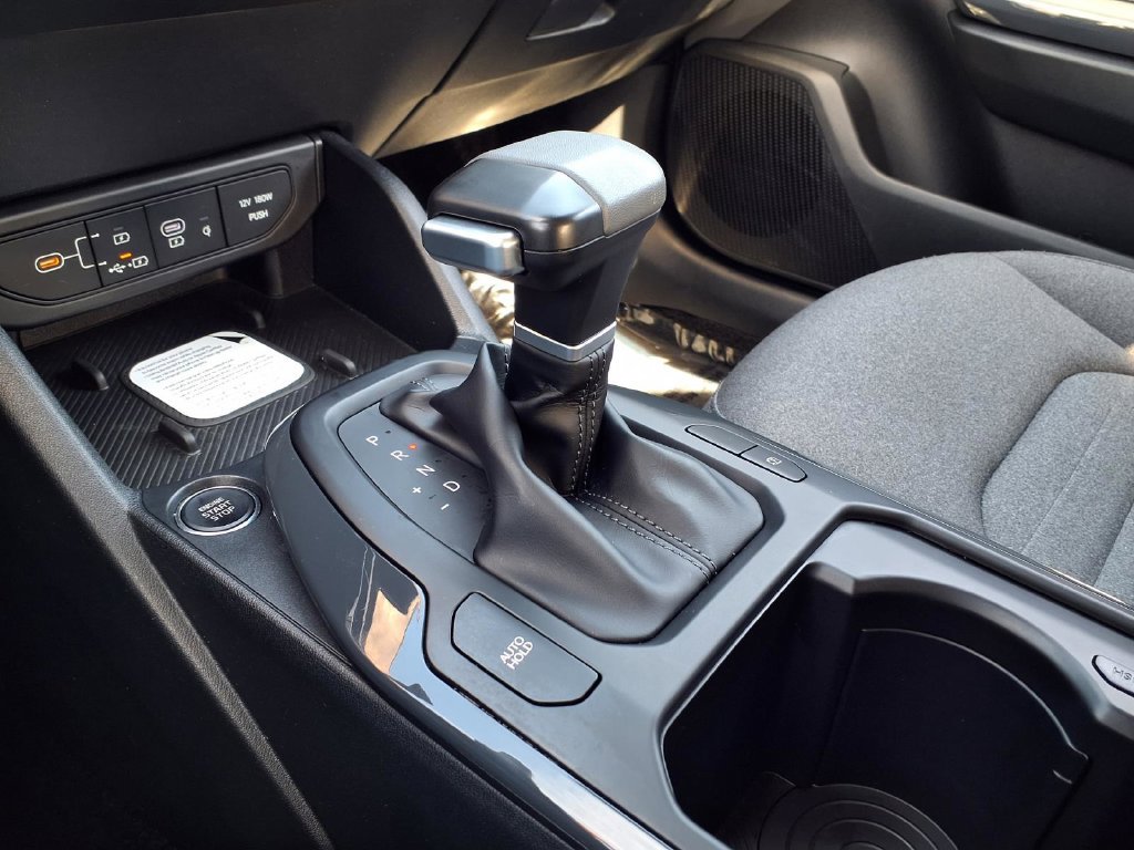 Certified 2025 Kia K4 EX FWD image 11